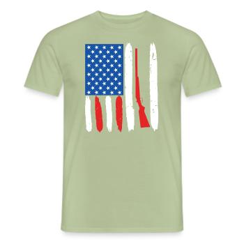 USA Fusil de chasse Arme Clay Pigeon Shooting - T-shirt homme - vert sauge - Devant - AI Model Male 178 light (178cm)