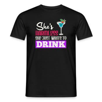 She doesn't do anything that just wants to drink party ladies - Men's T-Shirt - black - Front - AI Model Male 178 light (178cm)