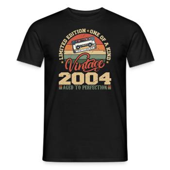 Jahrgang 2004 Retro Geburtstagsgeschenk 2004 - Männer T-Shirt - Schwarz - Vorne - AI Model Male 178 light (178cm)