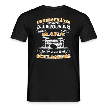 Never Underestimate an Old Man - Drums - Men's T-Shirt - black - Front - AI Model Male 178 light (178cm)