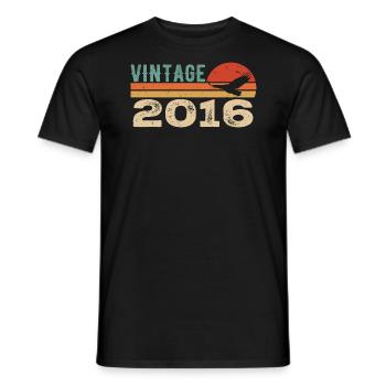 Vintage 2016 Retro 2016 Birthday Gift - Men's T-Shirt - black - Front - AI Model Male 178 light (178cm)