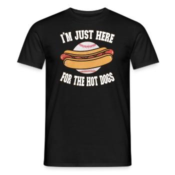 I'm just here for the hot dogs - Baseball Fan - Männer T-Shirt - Schwarz - Vorne - AI Model Male 178 light (178cm)