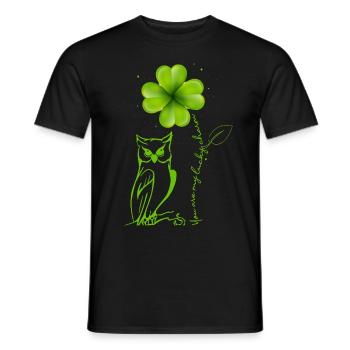 You Are My Lucky Charm Eule Kleeblatt - Männer T-Shirt - Schwarz - Vorne - AI Model Male 178 light (178cm)