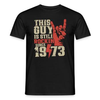 Dieser Kerl rockt seit 1973 Jahrgang Geburtstag - Männer T-Shirt - Schwarz - Vorne - AI Model Male 178 light (178cm)