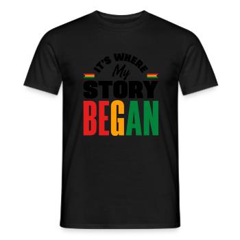 Guinea Guinea Guinea Flagge ist, wo meine Geschichte - Männer T-Shirt - Schwarz - Vorne - AI Model Male 178 light (178cm)