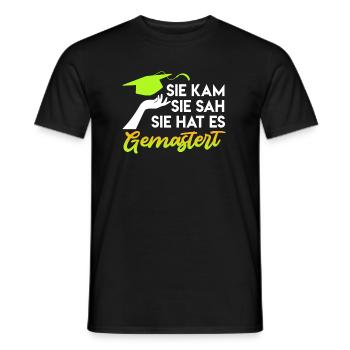 Sie hat es gemastert Masterabschluss - Männer T-Shirt - Schwarz - Vorne - AI Model Male 178 light (178cm)