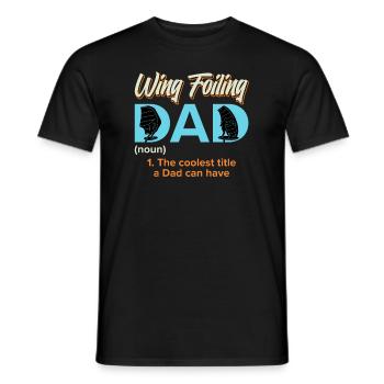 Wing Foiling Dad Wing Surf Wing Foil - Männer T-Shirt - Schwarz - Vorne - AI Model Male 178 light (178cm)