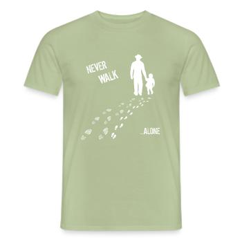 PÈRE & daughter never walk alone - T-shirt homme - vert sauge - Devant - AI Model Male 178 light (178cm)