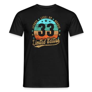 Update Level Up 33 Jahre Limited Edition Retro - Männer T-Shirt - Schwarz - Vorne - AI Model Male 178 light (178cm)