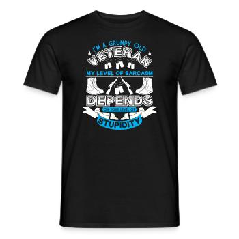 Ich Bin Ein Mürrischer Alter Veteran, Mein Niveau - T-shirt homme - noir - Devant - AI Model Male 178 light (178cm)
