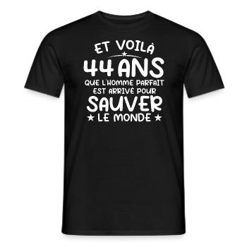 44 Jahre alt Geschenk 44 Jahre Original Geschenk Männer 44 Jahre alt - Männer T-Shirt - Schwarz - Vorne - AI Model Male 178 light (178cm)