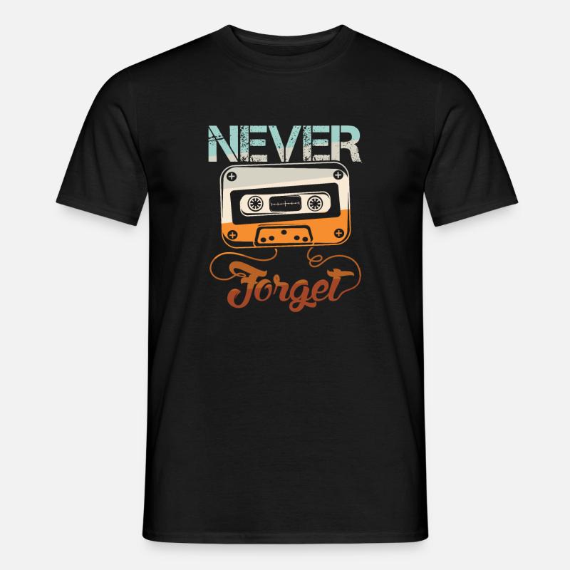 Never Forget Kasette Old School - Männer T-Shirt - Schwarz