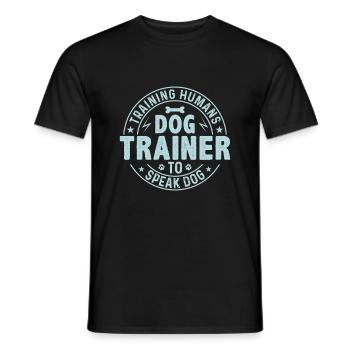 Un dresseur de chiens forme les gens autour des chiens - T-shirt homme - noir - Devant - AI Model Male 178 light (178cm)