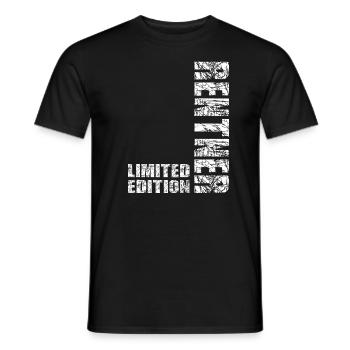 Rentner Ruhestand Rente Rentnerin Renteneintritt - Männer T-Shirt - Schwarz - Vorne - AI Model Male 178 light (178cm)