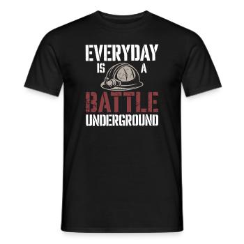 Kohlebergmann Untertagebau Schutzhelmarbeiter - Männer T-Shirt - Schwarz - Vorne - AI Model Male 178 light (178cm)
