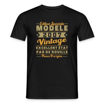 2007 Retro Vintage Module Birthday Gift - Men's T-Shirt - black - Front - AI Model Male 178 light (178cm)