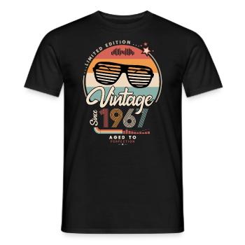Jahrgang seit 1967 - Männer T-Shirt - Schwarz - Vorne - AI Model Male 178 light (178cm)