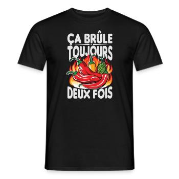 Es brennt immer Zweimal - Chili Koch Scharfe Sauce - Männer T-Shirt - Schwarz - Vorne - AI Model Male 178 light (178cm)