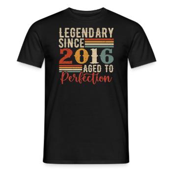 Legendär seit 2016. Geburtstagsgeschenk 2016 - Männer T-Shirt - Schwarz - Vorne - AI Model Male 178 light (178cm)