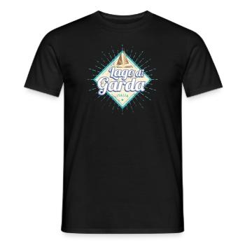Gardasee in Venetien Italien Retro Schiff Vintage - Männer T-Shirt - Schwarz - Vorne - AI Model Male 178 light (178cm)
