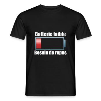 Citation batterie faible. Téléchargement énergie - T-shirt homme - noir - Devant - AI Model Male 178 light (178cm)