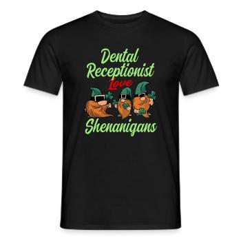 Zahnarzthelferin St. Patricks Day - Männer T-Shirt - Schwarz - Vorne - AI Model Male 178 light (178cm)