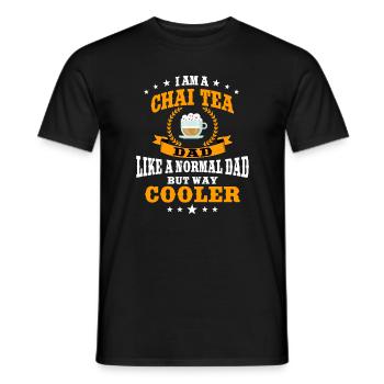 Lustige Chai Tee Dad Outfit Männer - Männer T-Shirt - Schwarz - Vorne - AI Model Male 178 light (178cm)