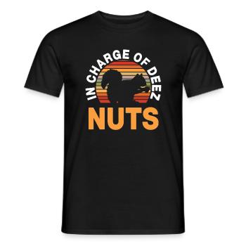 Squirrel – In Charge Of Deez Nuts - Männer T-Shirt - Schwarz - Vorne - AI Model Male 178 light (178cm)