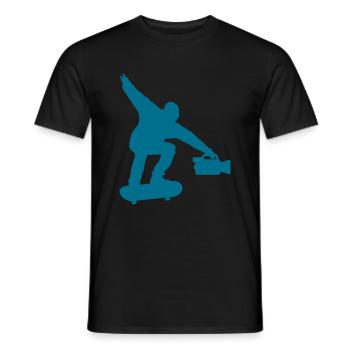 Skateboarder Skateboard Filmmaker - Men's T-Shirt - black - Front - AI Model Male 178 light (178cm)
