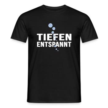 Divers dive deeply relaxed apnea diving school - Men's T-Shirt - black - Front - AI Model Male 178 light (178cm)
