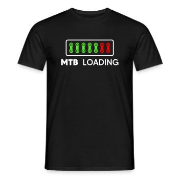 MTB Fahrrad-AKKU Fahrradkette Mountainbike - Männer T-Shirt - Schwarz - Vorne - AI Model Male 178 light (178cm)