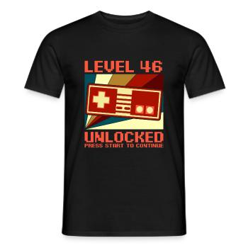 LEVEL 46 UNLOCKED 46 Geburtstag Gamer Controller - Männer T-Shirt - Schwarz - Vorne - AI Model Male 178 light (178cm)