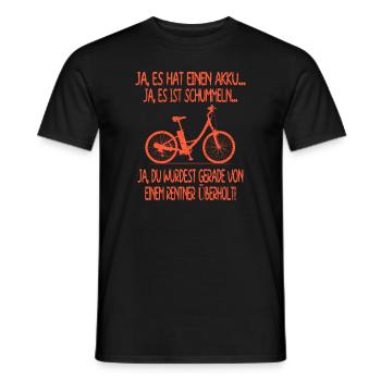 Rentner E-Bike Fahrrad Spruch Humor Geschenkidee - Männer T-Shirt - Schwarz - Vorne - AI Model Male 178 light (178cm)