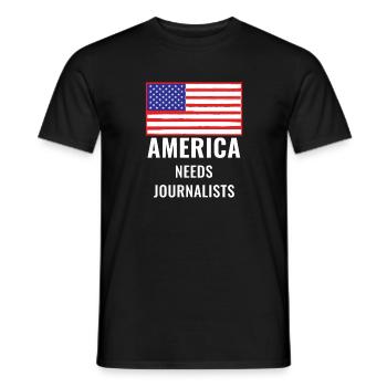 Amerika Braucht Journalisten Shirt Redefreiheit - Männer T-Shirt - Schwarz - Vorne - AI Model Male 178 light (178cm)