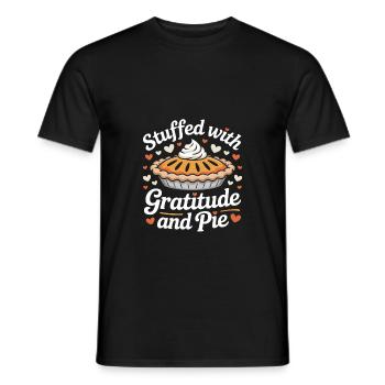 Stuffed with Gratitude and Pie Thanksgiving - Männer T-Shirt - Schwarz - Vorne - AI Model Male 178 light (178cm)