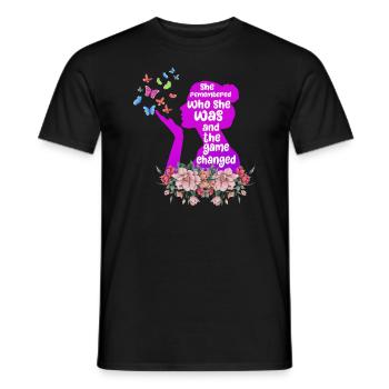 Elle s’est souvenue de qui elle était et le jeu a changé - T-shirt homme - noir - Devant - AI Model Male 178 light (178cm)