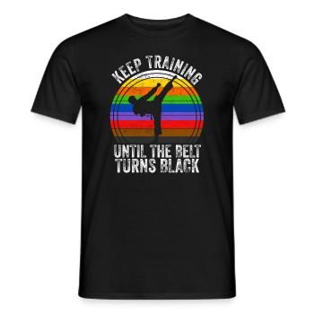 Trainiere weiter, bis der Gürtel schwarz wird - Männer T-Shirt - Schwarz - Vorne - AI Model Male 178 light (178cm)