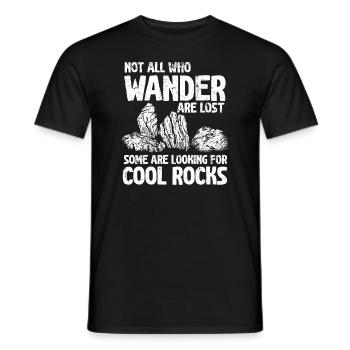 Wandern Sie auf der Suche nach coolen Felsen - Männer T-Shirt - Schwarz - Vorne - AI Model Male 178 light (178cm)