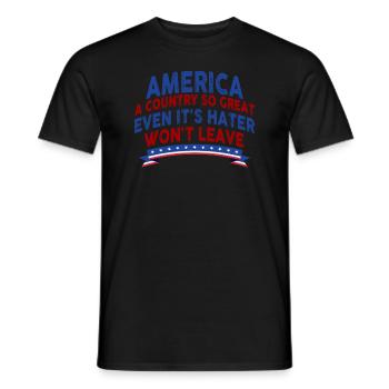 Amerika: Ein Land, das so großartig ist, dass die USA patriotisch sind - Männer T-Shirt - Schwarz - Vorne - AI Model Male 178 light (178cm)