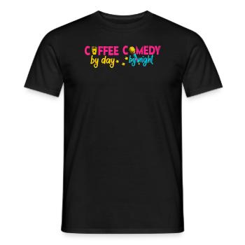 Kaffee bei Tag Komödie bei Nacht Komiker - Männer T-Shirt - Schwarz - Vorne - AI Model Male 178 light (178cm)