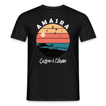 Amasra - Çeşm-i Cihan - 74 - Bartin - Türkei - Männer T-Shirt - Schwarz - Vorne - AI Model Male 178 light (178cm)