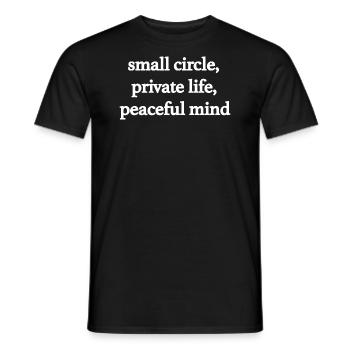 Petit cercle, vie privée, paisible - T-shirt homme - noir - Devant - AI Model Male 178 light (178cm)