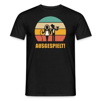 Ausgespielt! (JGA / Peitsche / Bier / Sonne / 5C) - Männer T-Shirt - Schwarz - Vorne - AI Model Male 178 light (178cm)