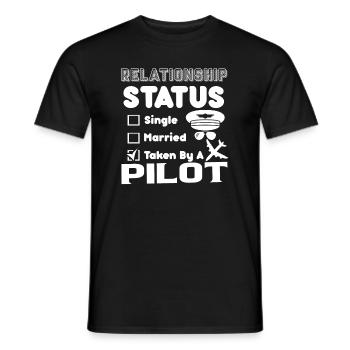 Pilot Pilot Relationship Status - Men's T-Shirt - black - Front - AI Model Male 178 light (178cm)