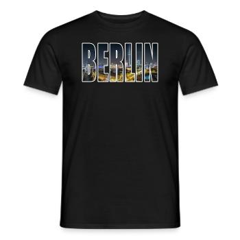 berlin skyline - Männer T-Shirt - Schwarz - Vorne - AI Model Male 178 light (178cm)
