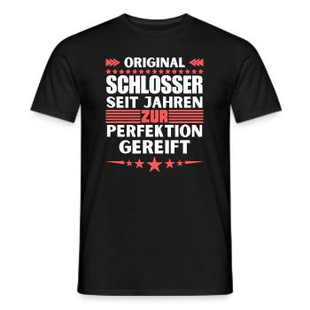 Zur Perfektion gereifter Schlosser - Männer T-Shirt - Schwarz - Vorne - AI Model Male 178 light (178cm)