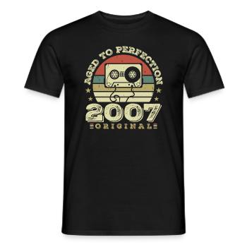 Original Vintage Geburtstagsgeschenkidee 2007 - Männer T-Shirt - Schwarz - Vorne - AI Model Male 178 light (178cm)