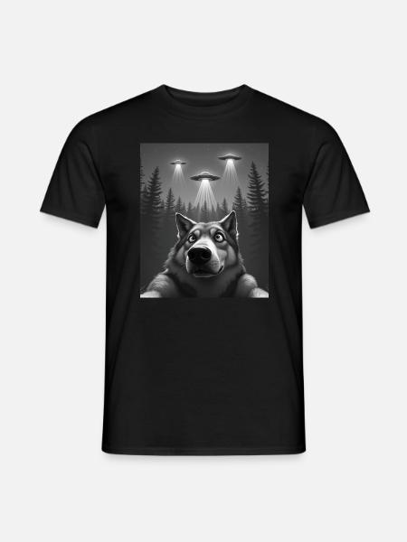 UFO Funny Wolf - Men's T-Shirt - black