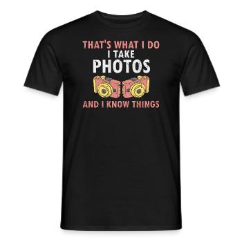 Je prends des photos et je sais des choses Cool Vintage Tea - T-shirt homme - noir - Devant - AI Model Male 178 light (178cm)