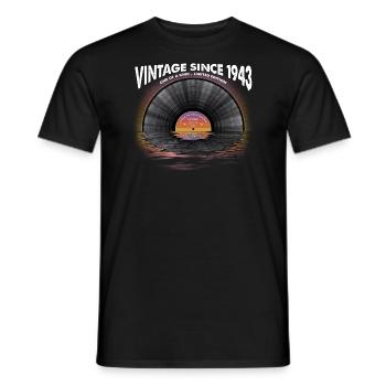 Vintage seit 1943 Retro Disco Music Vintage - Männer T-Shirt - Schwarz - Vorne - AI Model Male 178 light (178cm)